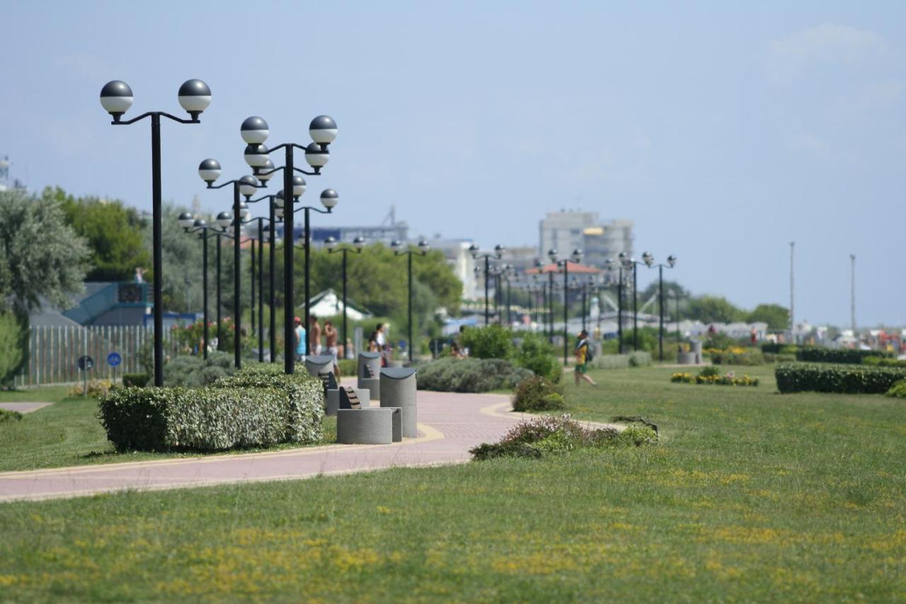 Apartamento Sole B Bibione Exterior foto